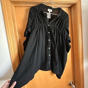 Black button down size medium top.